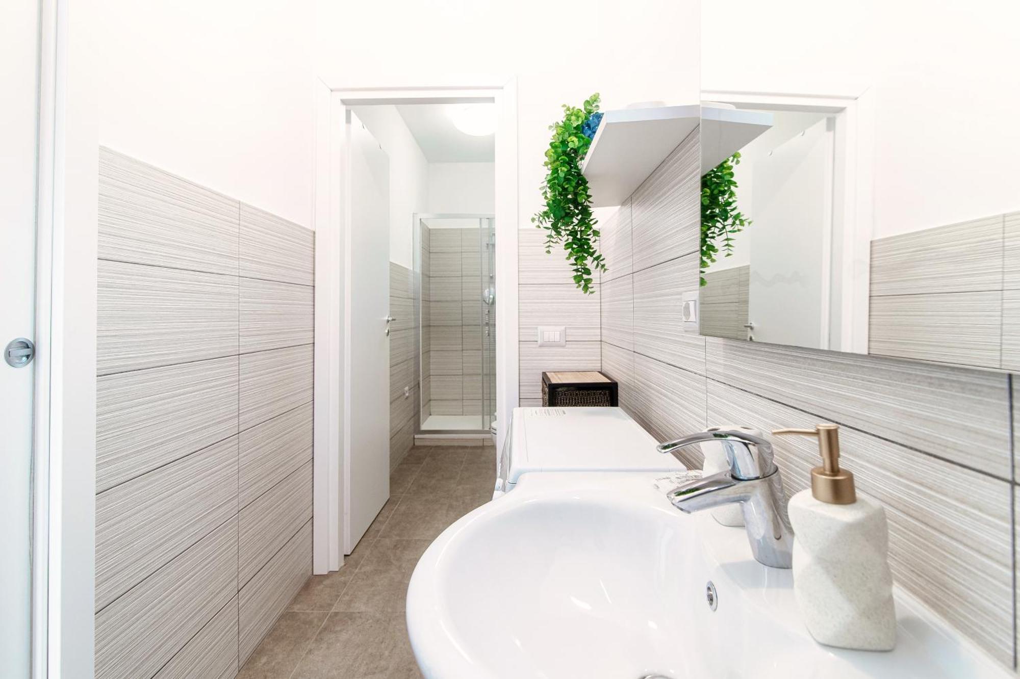 Casa Giulini - The House Of Travelers Apartment Como Exterior photo